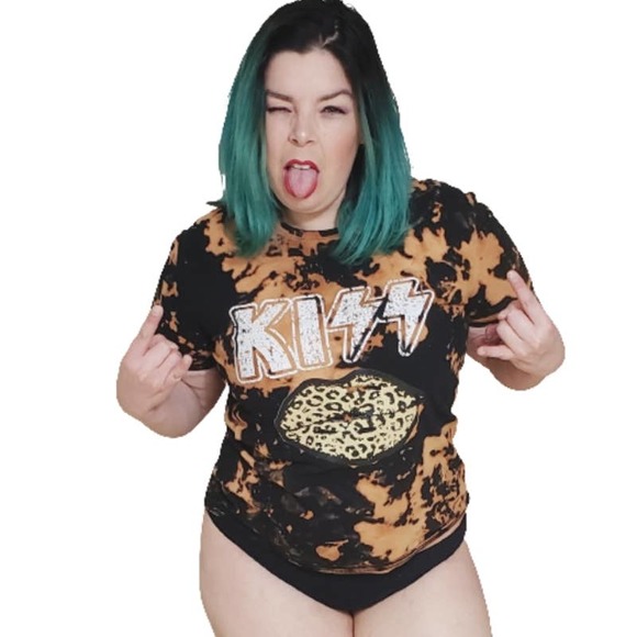 Unknown Tops - Kiss Leopard Lips Bleach Tie Dye Upcycled Band Tee  Sz XL